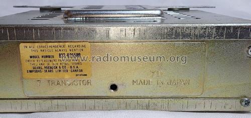 7 Transistor Solid State 833-625580 ; Sears, Roebuck & Co. (ID = 2968306) Car Radio