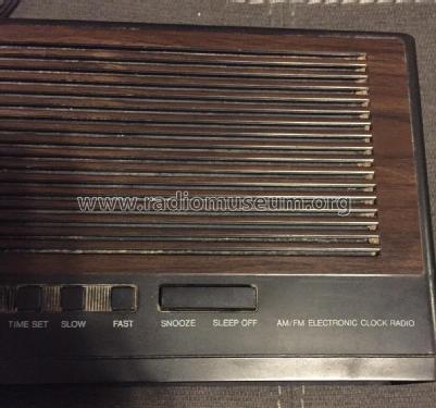 Electronic Clock Radio 2315 564.23150150; Sears, Roebuck & Co. (ID = 2911086) Radio