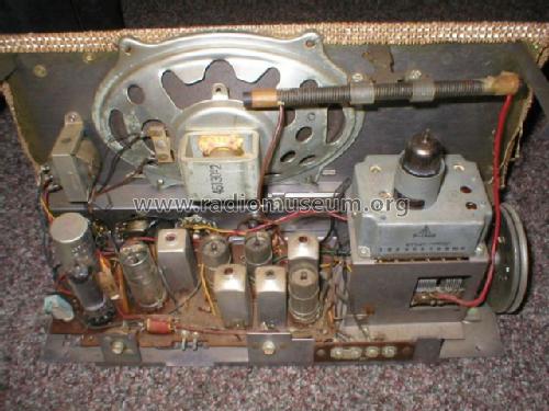 Silvertone 1023 Order=57H 1023; Sears, Roebuck & Co. (ID = 1614568) Radio