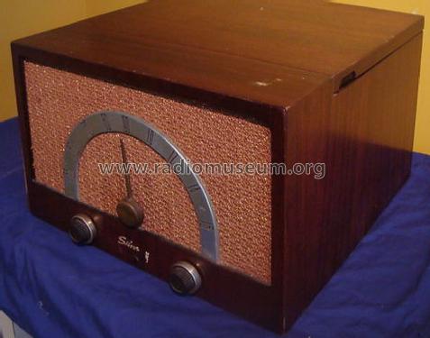 Silvertone 1045 and 1045L Ch= 528.194 Order=57F 01045; Sears, Roebuck & Co. (ID = 1345779) Radio