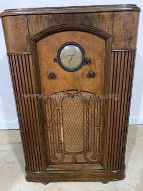 Silvertone 1827 ; Sears, Roebuck & Co. (ID = 2755516) Radio