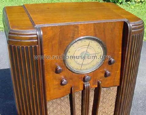 Silvertone 1998 ; Sears, Roebuck & Co. (ID = 1345358) Radio