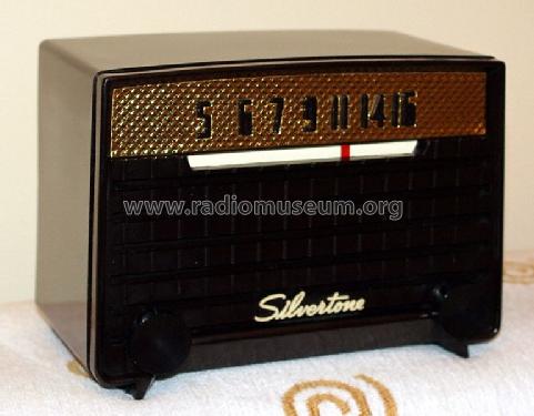 Silvertone 2003 Ch= 757.110 Order=57D 02003; Sears, Roebuck & Co. (ID = 228372) Radio