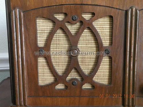 Silvertone 2551X Ch= 101.604; Sears, Roebuck & Co. (ID = 1292558) Radio