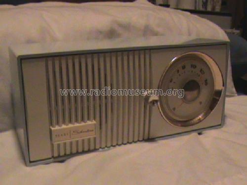 Silvertone 4003 Ch= 132.75901 Order=57K 4003; Sears, Roebuck & Co. (ID = 1002057) Radio