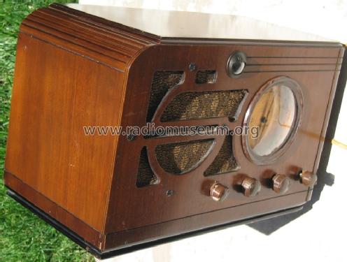 Silvertone 4468 ; Sears, Roebuck & Co. (ID = 1685733) Radio