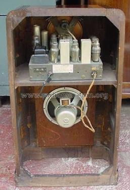 Silvertone 4486 Ch= 100.156; Sears, Roebuck & Co. (ID = 1511616) Radio