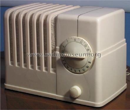 Silvertone 4505 Streamliner Order= 57F 4505 Ch= 101.393; Sears, Roebuck & Co. (ID = 56316) Radio