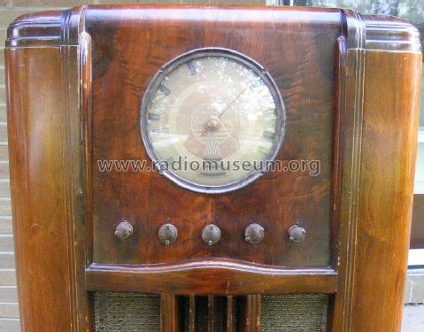 Silvertone 4587A ; Sears, Roebuck & Co. (ID = 1475571) Radio