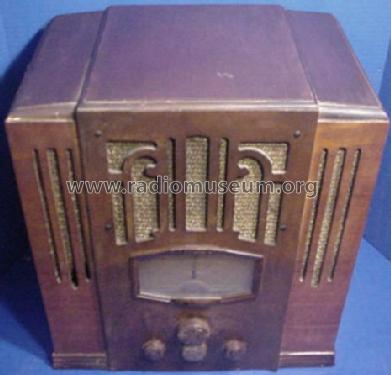 Silvertone Order= 57F 4636 or 67FM 4637; Sears, Roebuck & Co. (ID = 1250619) Radio