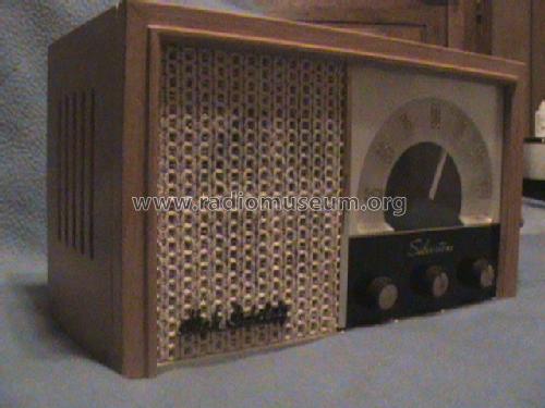 Silvertone 5017 Ch= 757.15001 Order= 57K 5017; Sears, Roebuck & Co. (ID = 866319) Radio