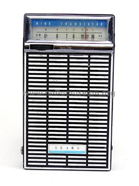 Silvertone 5212 Order=57K 52121; Sears, Roebuck & Co. (ID = 2164441) Radio