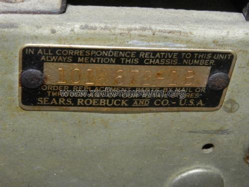 Silvertone 6092 Ch= 101.672-1B; Sears, Roebuck & Co. (ID = 1282678) Radio