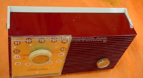 Silvertone 6217 Ch= 528.33300 Order=57H U6217; Sears, Roebuck & Co. (ID = 1466164) Radio