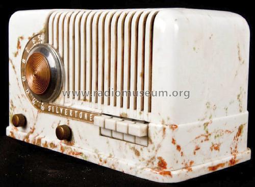 Silvertone 7008 Commentator Ch= 132.812-3 and -3A, -3B; Sears, Roebuck & Co. (ID = 1296237) Radio