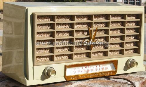 Silvertone Dual High Fidelity Speakers 7014 ; Sears, Roebuck & Co. (ID = 894392) Radio