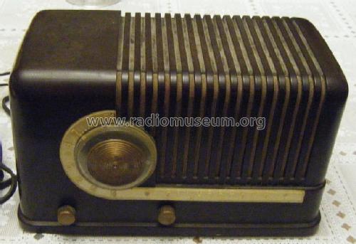 Silvertone 7024 Ch= 132.806,; Sears, Roebuck & Co. (ID = 2017331) Radio