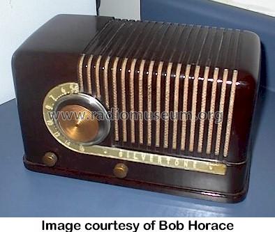 Silvertone 7024 Ch= 132.806,; Sears, Roebuck & Co. (ID = 56327) Radio