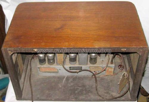 Silvertone 7226 Ch= 101.819A; Sears, Roebuck & Co. (ID = 1303208) Radio