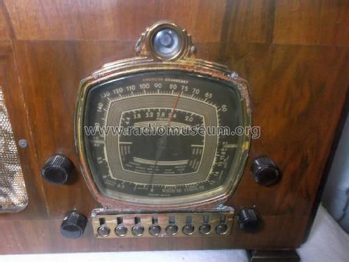 Silvertone 7241 Ch= 109.246; Sears, Roebuck & Co. (ID = 1753436) Radio