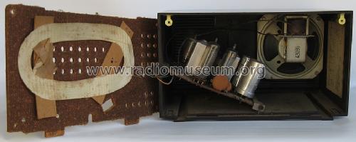 Silvertone 8002 Ch= 132.42600 Order=57D 8002; Sears, Roebuck & Co. (ID = 1390787) Radio