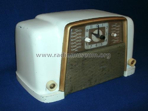 Silvertone 8011 Ch= 132.840; Sears, Roebuck & Co. (ID = 1201568) Radio