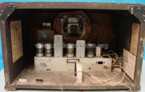 Silvertone 8220 Ch= 101.801-3D; Sears, Roebuck & Co. (ID = 1268591) Radio