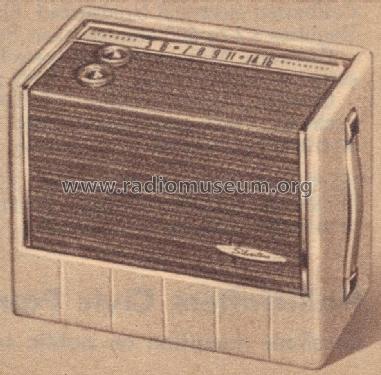 Silvertone 8222 Order=57D 8222; Sears, Roebuck & Co. (ID = 1637404) Radio