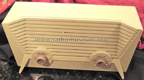 Silvertone 9003 Ch= 132.44300 Order=57Y 9003; Sears, Roebuck & Co. (ID = 1314511) Radio