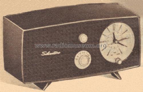 Silvertone 9017 Order=57Y 9017; Sears, Roebuck & Co. (ID = 1669911) Radio