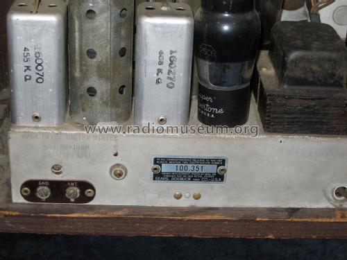 Silvertone 1561 Ch= 100.351; Sears, Roebuck & Co. (ID = 1817563) Radio