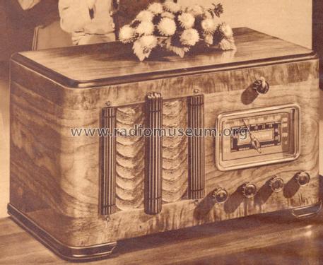 Silvertone Order= 57F 2611 Ch= 101.605; Sears, Roebuck & Co. (ID = 1307005) Radio