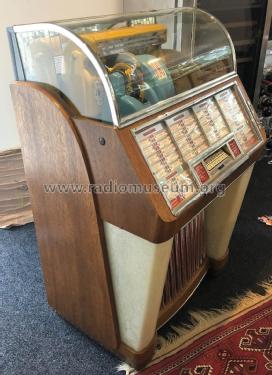 Jukebox M100C; Seeburg Corp., J. P. (ID = 3062392) R-Player