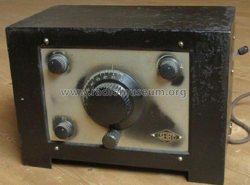 2W; Seibt, Dr. Georg (ID = 2630304) Radio