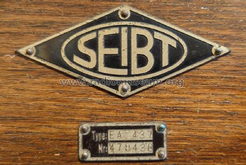 EA437; Seibt, Dr. Georg (ID = 2758240) Radio