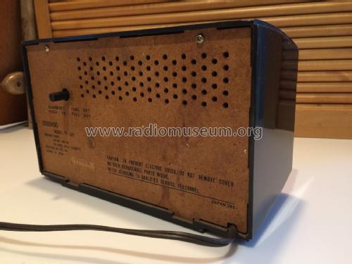 Milovac AM Clock Radio TR-525 ; Selectron (ID = 1776773) Radio