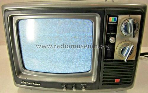 Linytron Plus Color Television Receiver 9B12; Sharp; Osaka (ID = 2597218) TV Radio