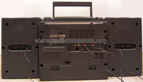 Integrated Audio System CD550E ; Sharp; Osaka (ID = 2867333) Radio