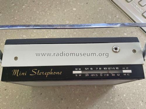 Mini Sterephone BXG-370; Sharp; Osaka (ID = 3092260) Radio