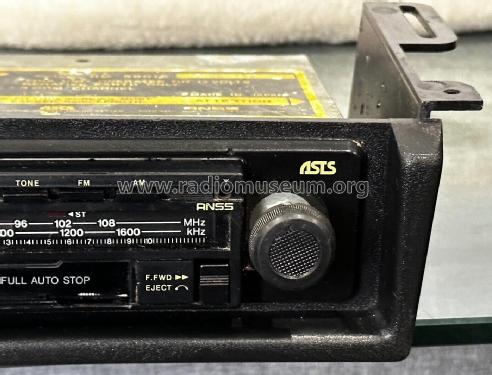 RG-5901E; Sharp; Osaka (ID = 2889216) Car Radio