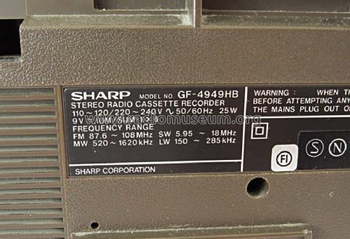 Stereo Radio Cassette Recorder GF-4949HB; Sharp; Osaka (ID = 1709851) Radio