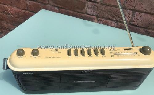 Stereo Radio Cassette Recorder QT-F40 /BK /GR /RD; Sharp; Osaka (ID = 2824634) Radio