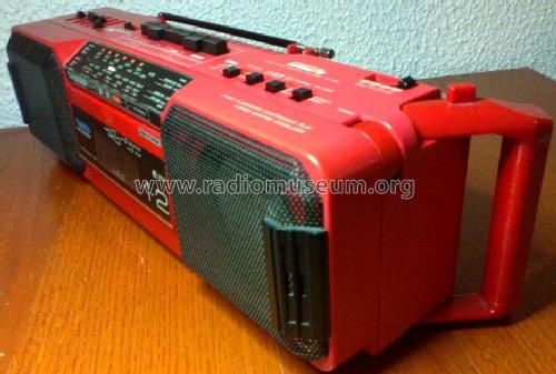 Stereo Radio Cassette Recorder WQ-T282E; Sharp; Osaka (ID = 2597634) Radio