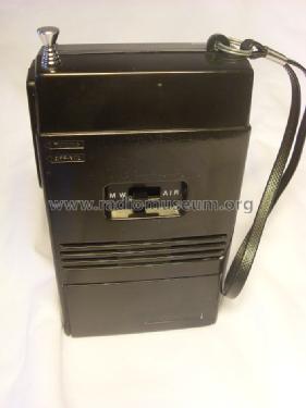 Super Sensitive AIR/MW Portable Radio FX-213AU; Sharp; Osaka (ID = 1224245) Radio