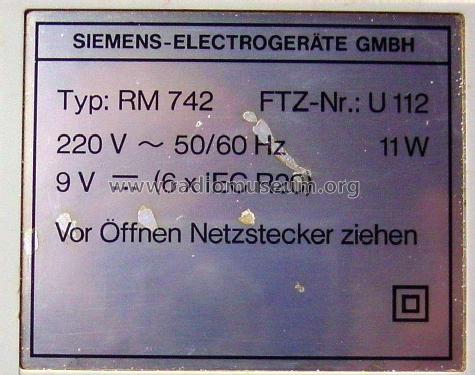 Club RM742; Siemens & Halske, - (ID = 1799811) Radio