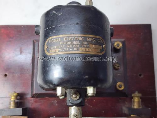 Rotary Spark Gap No. R8 1 KW.; Signal Electric Mfg. (ID = 2942131) Amateur-D