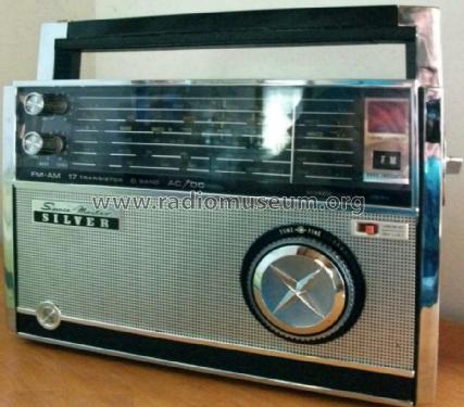 Space Master 17AF-29D ; Silver Brand - Shin- (ID = 1448355) Radio