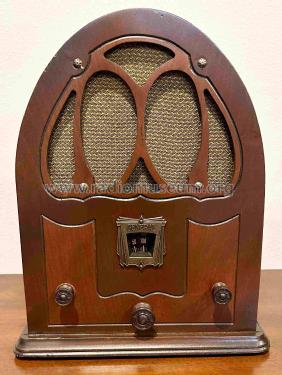 P ; Simplex Radio Co.; (ID = 3079409) Radio