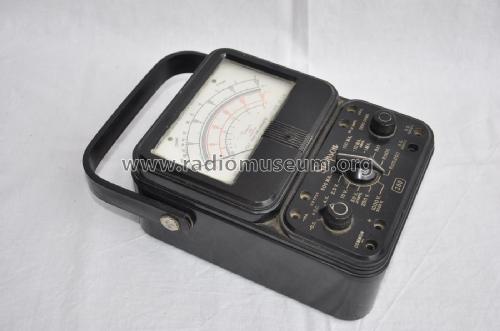 Volt-Ohm-Milliammeter 260 Series 5M; Simpson Electric Co. (ID = 1926425) Equipment