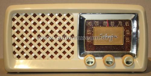 Silvertone 307 Ch= C817.3060; Simpsons Sears Ltd.; (ID = 1925655) Radio